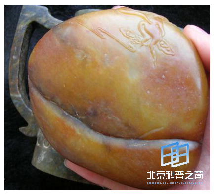 玉石新宠——别样的“黄蜡玉”(四)